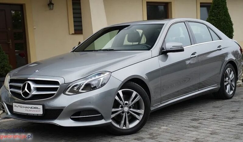 MERCEDES-BENZ E-klasse AMG | RWD (tył) | Automatyczna | 252 KM | Szary full