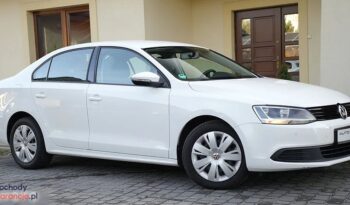 VOLKSWAGEN Jetta  | FWD (przód) | Manualna | 105 KM | Biały full