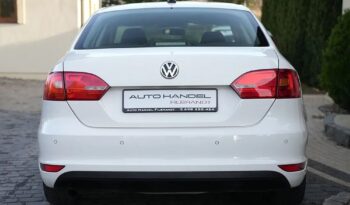 VOLKSWAGEN Jetta  | FWD (przód) | Manualna | 105 KM | Biały full