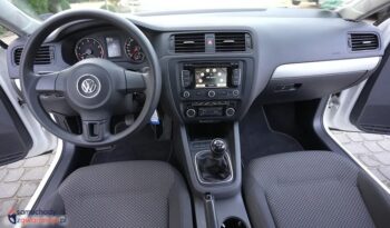 VOLKSWAGEN Jetta  | FWD (przód) | Manualna | 105 KM | Biały full