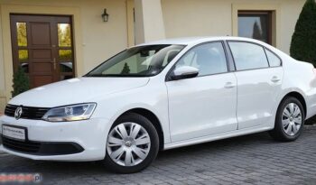 VOLKSWAGEN Jetta  | FWD (przód) | Manualna | 105 KM | Biały full