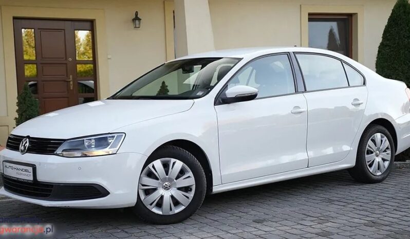 VOLKSWAGEN Jetta  | FWD (przód) | Manualna | 105 KM | Biały full