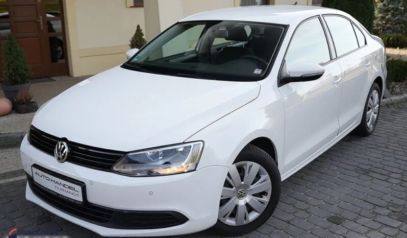 VOLKSWAGEN Jetta  | FWD (przód) | Manualna | 105 KM | Biały full