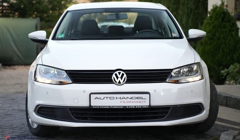 VOLKSWAGEN Jetta  | FWD (przód) | Manualna | 105 KM | Biały full