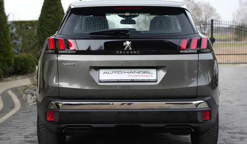 PEUGEOT 3008  | FWD (przód) | Manualna | 130 KM | Zielony full