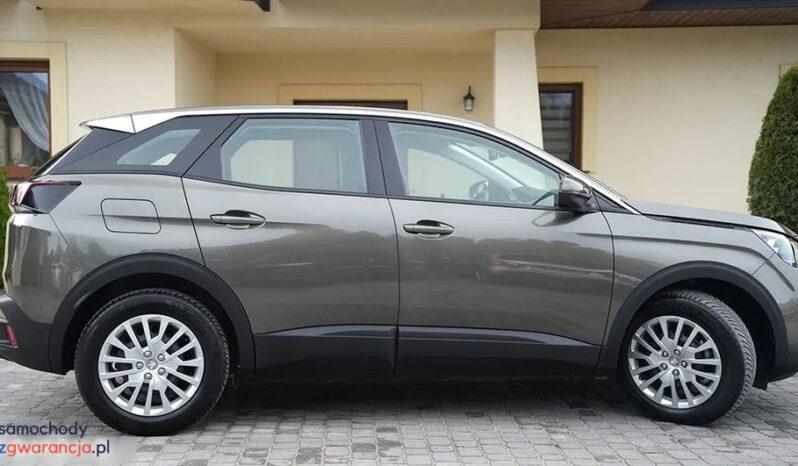 PEUGEOT 3008  | FWD (przód) | Manualna | 130 KM | Zielony full