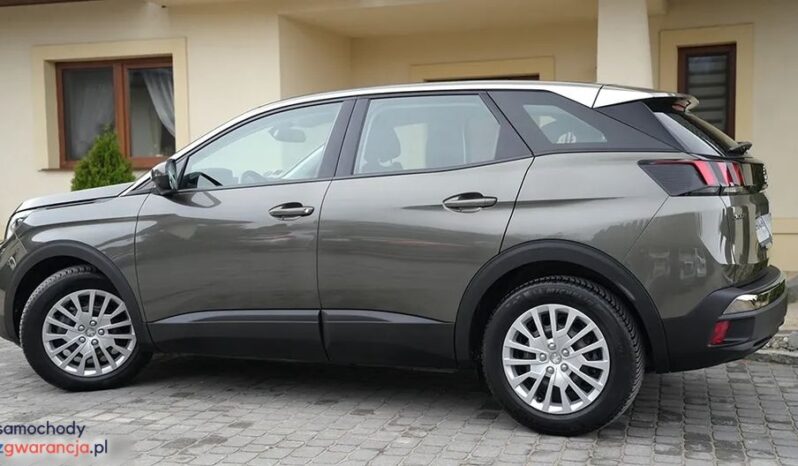 PEUGEOT 3008  | FWD (przód) | Manualna | 130 KM | Zielony full