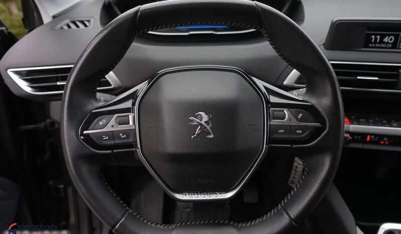 PEUGEOT 3008  | FWD (przód) | Manualna | 130 KM | Zielony full