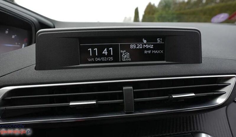 PEUGEOT 3008  | FWD (przód) | Manualna | 130 KM | Zielony full