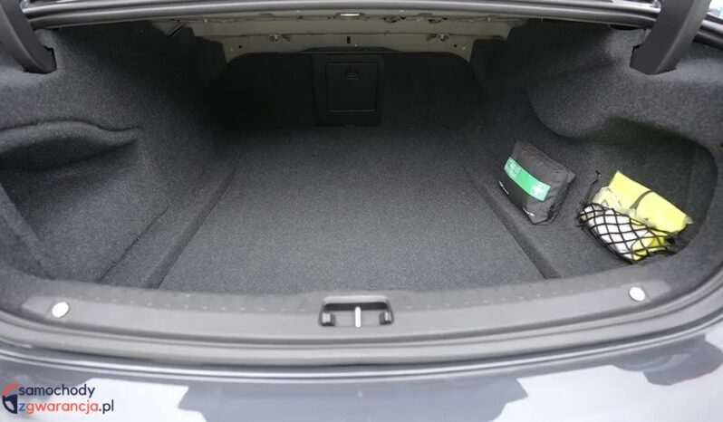 VOLVO S90  | FWD (przód) | Automatyczna | 150 KM | Szary full