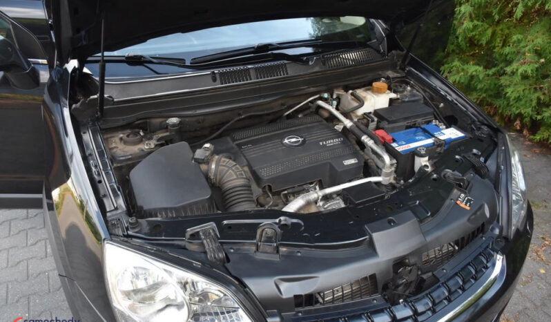 Opel Antara | FWD (przód) | Manualna | 163 KM | Czarny full