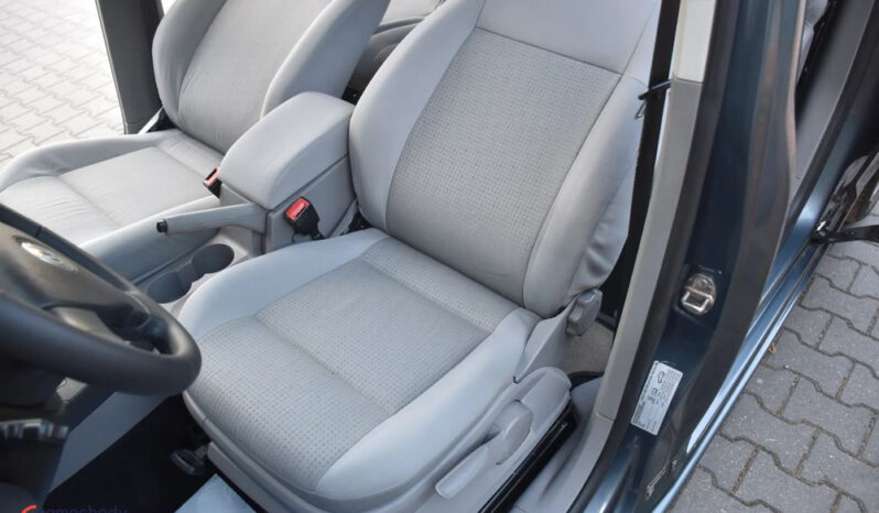 VOLKSWAGEN Caddy | FWD (przód) | Manualna | 105 KM | Szary full