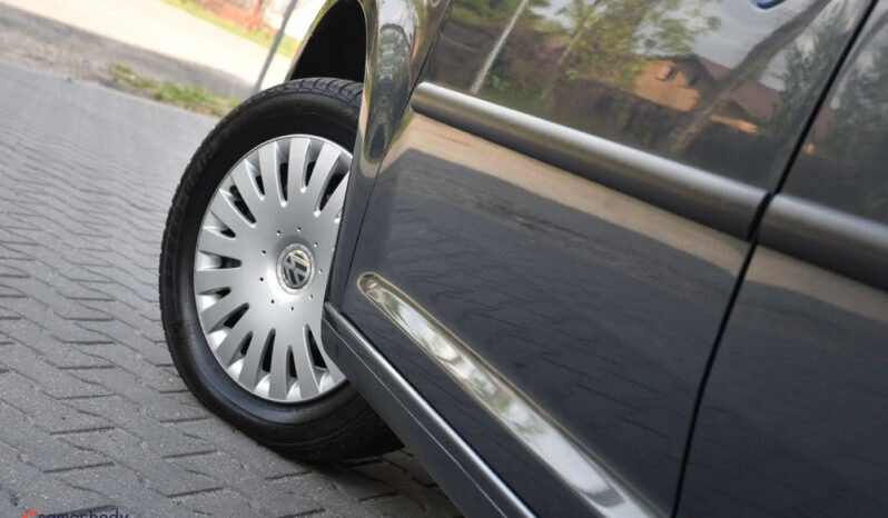 VOLKSWAGEN Caddy | FWD (przód) | Manualna | 105 KM | Szary full