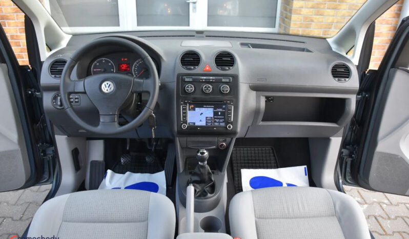VOLKSWAGEN Caddy | FWD (przód) | Manualna | 105 KM | Szary full