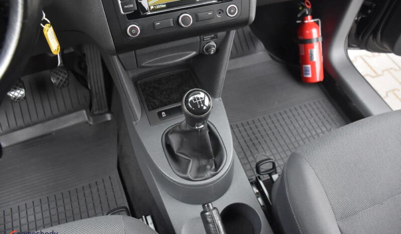 VOLKSWAGEN Caddy | FWD (przód) | Manualna | 102 KM | Czarny full