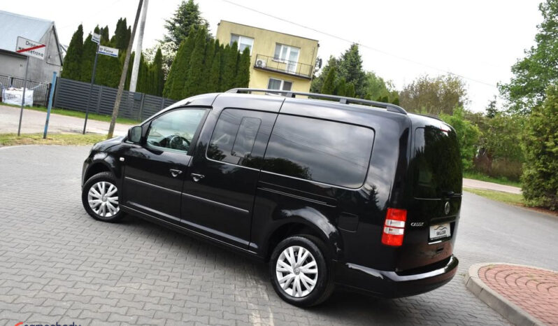 VOLKSWAGEN Caddy | FWD (przód) | Manualna | 102 KM | Czarny full