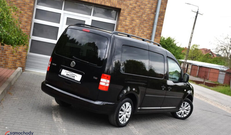 VOLKSWAGEN Caddy | FWD (przód) | Manualna | 102 KM | Czarny full