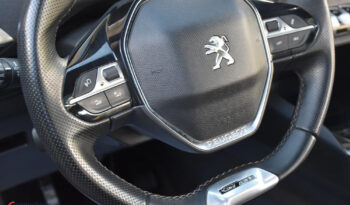 PEUGEOT 3008  | FWD (przód) | Manualna | 130 KM | Czerwony full