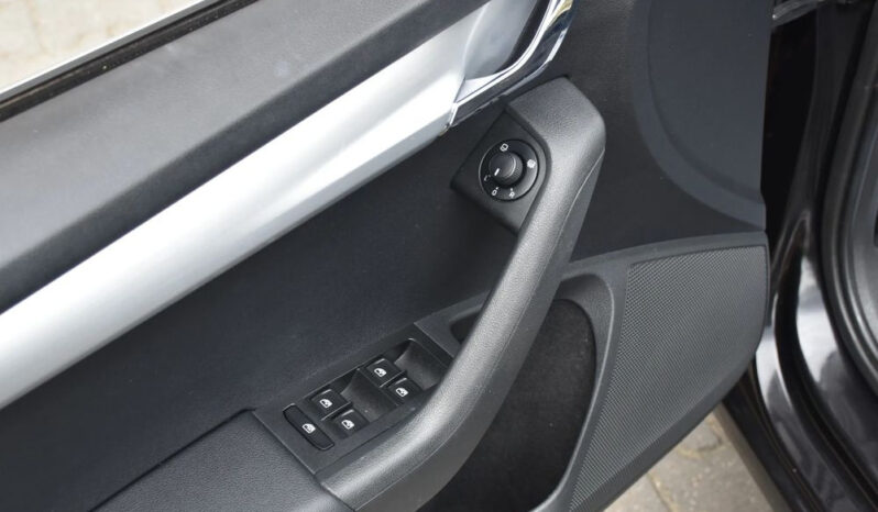 SKODA Octavia  | FWD (przód) | Manualna | 115 KM | Czarny full