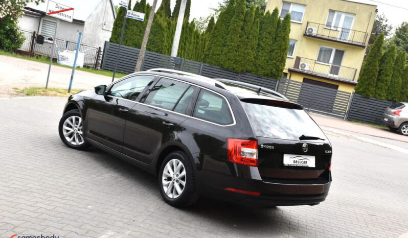 SKODA Octavia  | FWD (przód) | Manualna | 115 KM | Czarny full