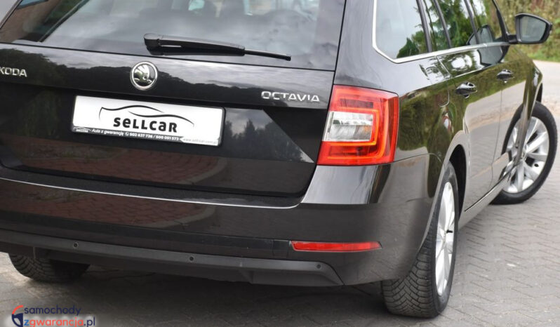 SKODA Octavia  | FWD (przód) | Manualna | 115 KM | Czarny full