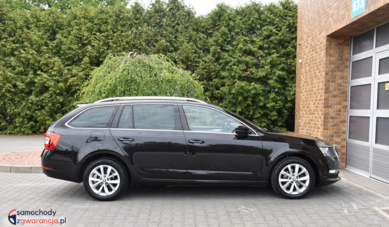 SKODA Octavia  | FWD (przód) | Manualna | 115 KM | Czarny full