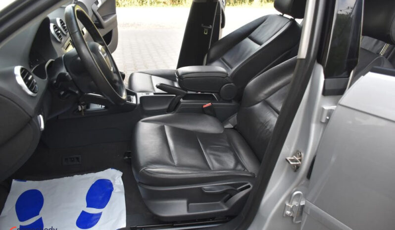 AUDI A3  | FWD (przód) | Manualna | 140 KM | Srebrny full