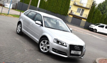 AUDI A3  | FWD (przód) | Manualna | 140 KM | Srebrny full