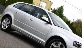 AUDI A3  | FWD (przód) | Manualna | 140 KM | Srebrny full