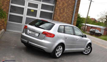 AUDI A3  | FWD (przód) | Manualna | 140 KM | Srebrny full