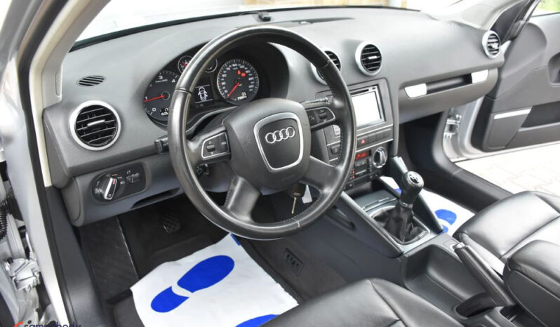 AUDI A3  | FWD (przód) | Manualna | 140 KM | Srebrny full