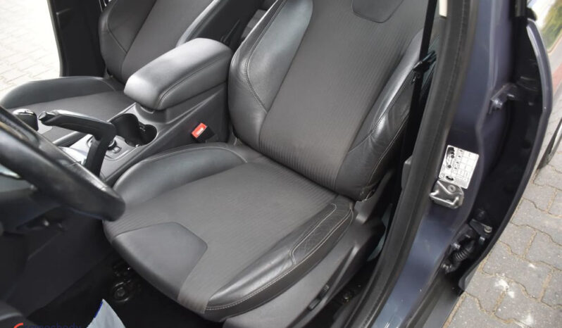 FORD Focus  | FWD (przód) | Manualna | 95 KM | Inny kolor full
