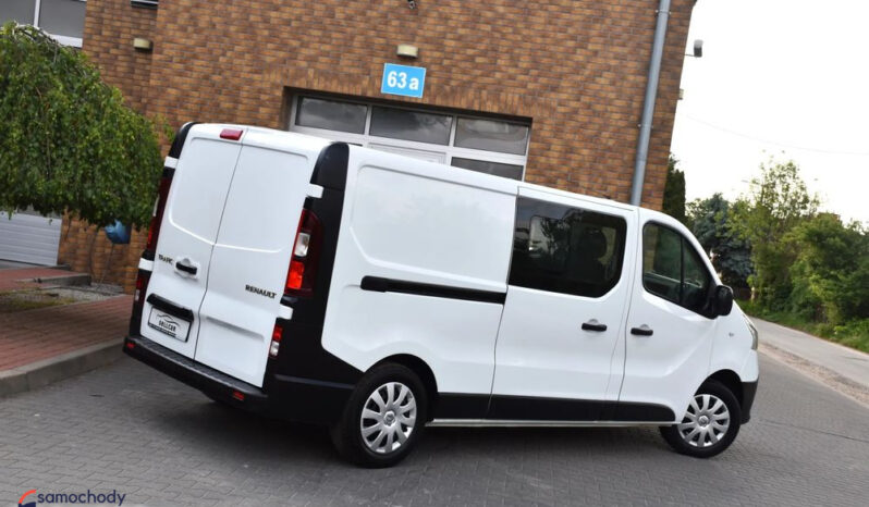 RENAULT Trafic | przedni | Manualna | 95 KM | Biały full