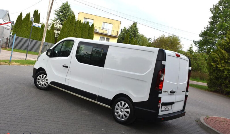 RENAULT Trafic | przedni | Manualna | 95 KM | Biały full