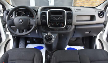 RENAULT Trafic | przedni | Manualna | 95 KM | Biały full