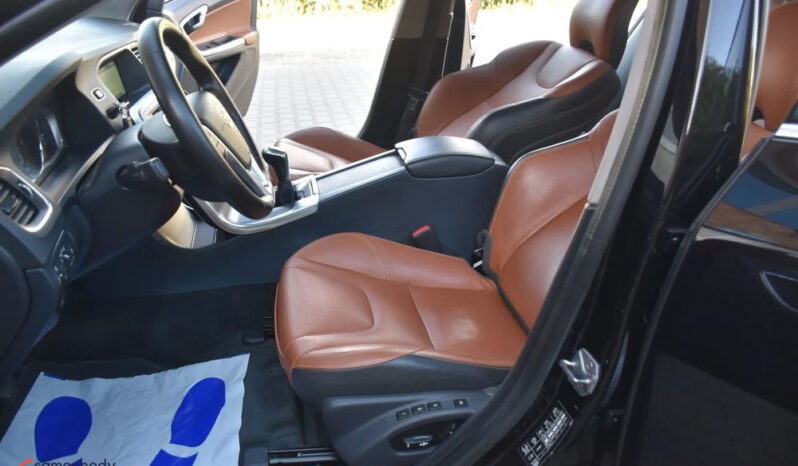 VOLVO S60  | FWD (przód) | Manualna | 150 KM | Czarny full