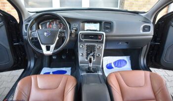 VOLVO S60  | FWD (przód) | Manualna | 150 KM | Czarny full