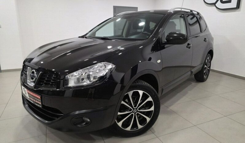 NISSAN Qashqai+2  | FWD (przód) | Manualna | 140 KM | Czarny full