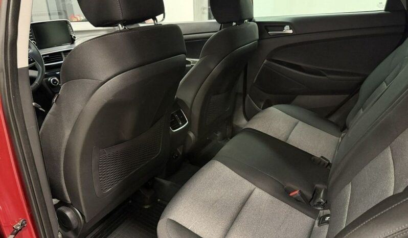HYUNDAI Tucson  | FWD (przód) | Manualna | 132 KM | Bordowy full