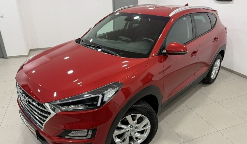 HYUNDAI Tucson  | FWD (przód) | Manualna | 132 KM | Bordowy full