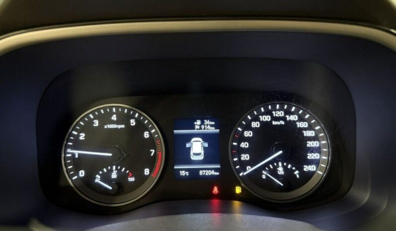HYUNDAI Tucson  | FWD (przód) | Manualna | 132 KM | Bordowy full