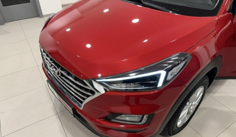HYUNDAI Tucson  | FWD (przód) | Manualna | 132 KM | Bordowy full