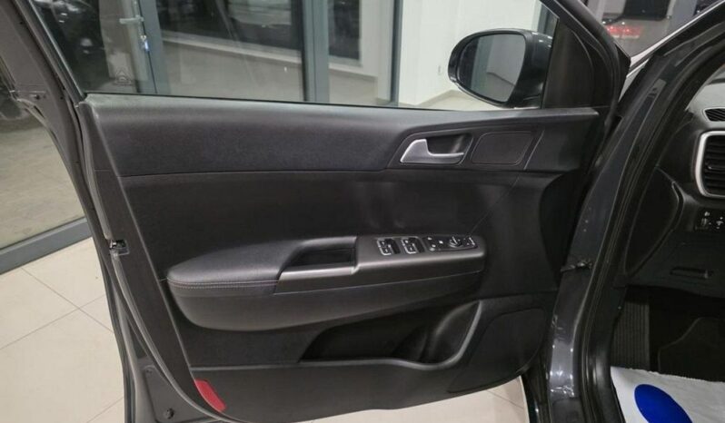 KIA Sportage  | 4×4 (doł. ręcznie) | Automatyczna | 177 KM | Szary full