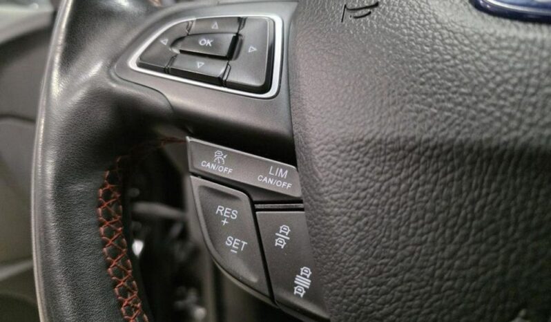 FORD Kuga  | 4×4 (doł. automatycznie) | Automatyczna | 180 KM | Szary full