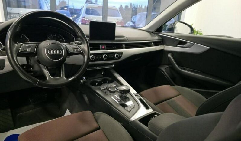 AUDI A4 Avant | FWD (przód) | Automatyczna | 150 KM | Czarny full