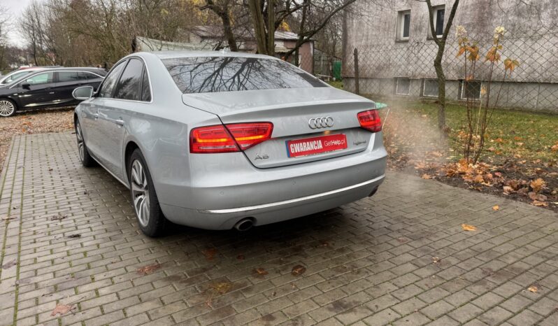 AUDI A8  | FWD (przód) | Automatyczna | 211 KM | Srebrny full