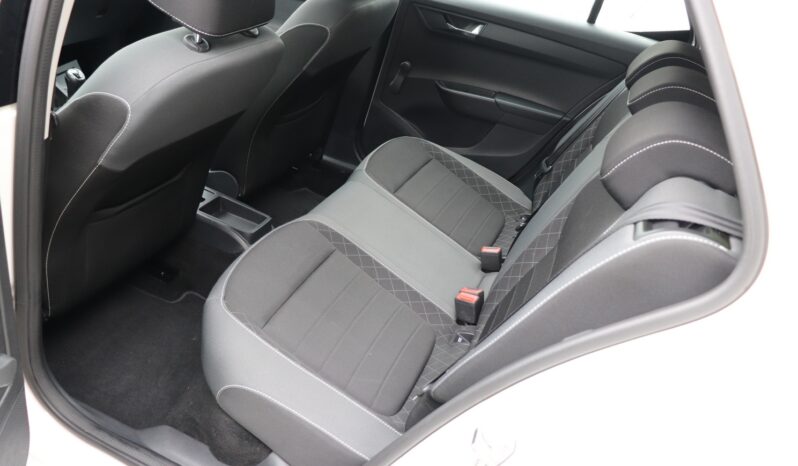 SKODA Fabia  | 2021 | 60 KM | 999cm3 | Biały full