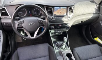 HYUNDAI Tucson  | 2017 | 140 KM | 1968cm3 | Czarny full