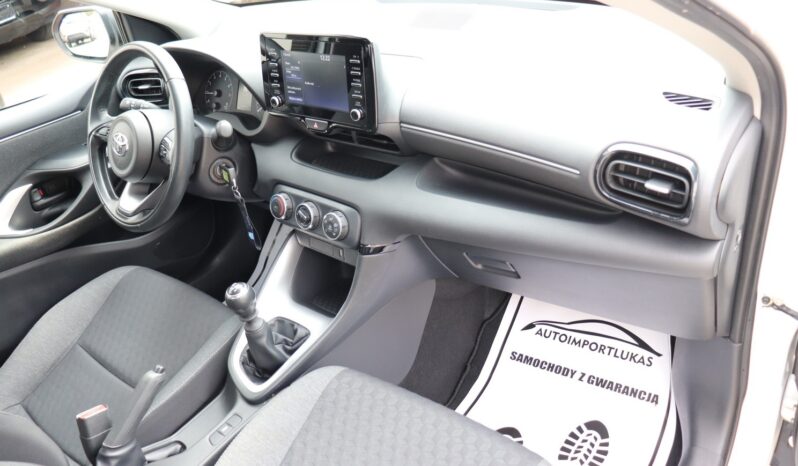 TOYOTA Yaris  | 2021 | 125 KM | 1490cm3 | Biały full