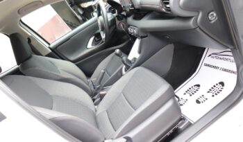 TOYOTA Yaris  | 2021 | 125 KM | 1490cm3 | Biały full